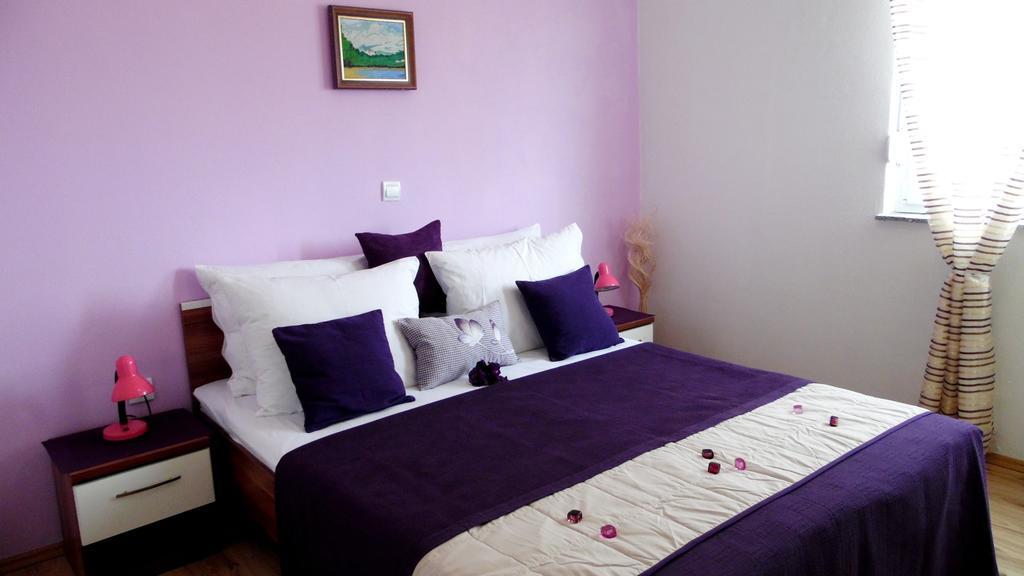 Sara Apartments Makarská Pokoj fotografie