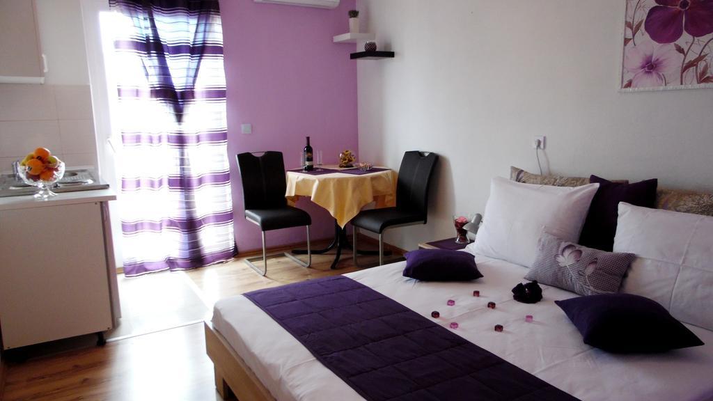 Sara Apartments Makarská Pokoj fotografie